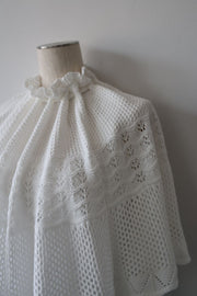 2way cape crochet knit tops - White - CISLYS