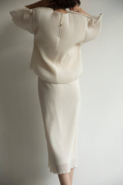 Airy pleats slit I line skirt - Ivory - CISLYS