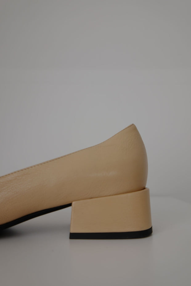 Square toe pumps FABIO RUSCONI - CISLYS