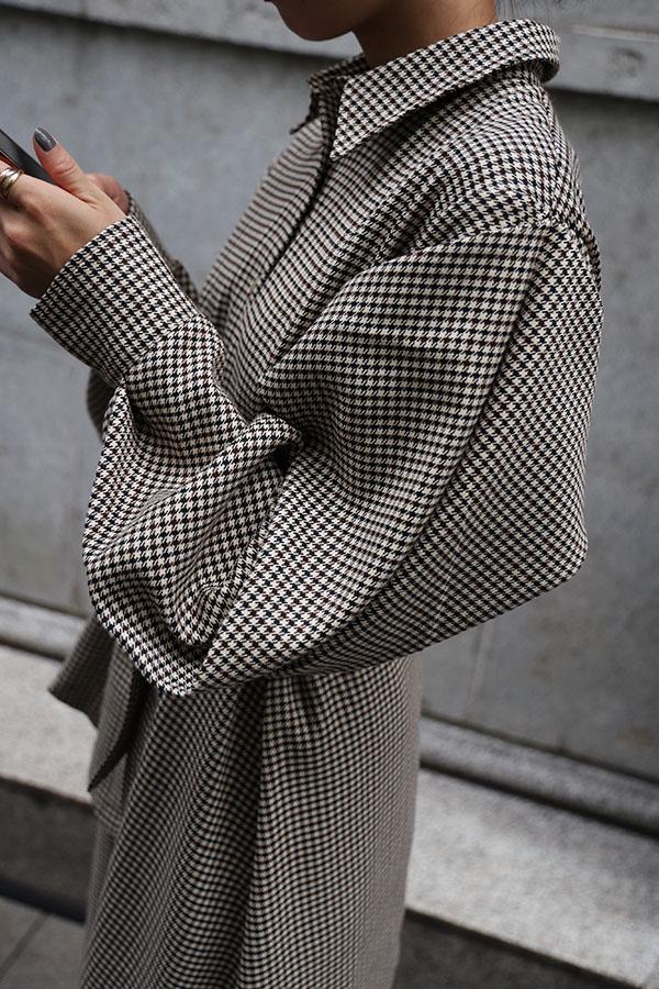 tuck sleeve asymmetry shirt dress - BRN mulch – CISLYS